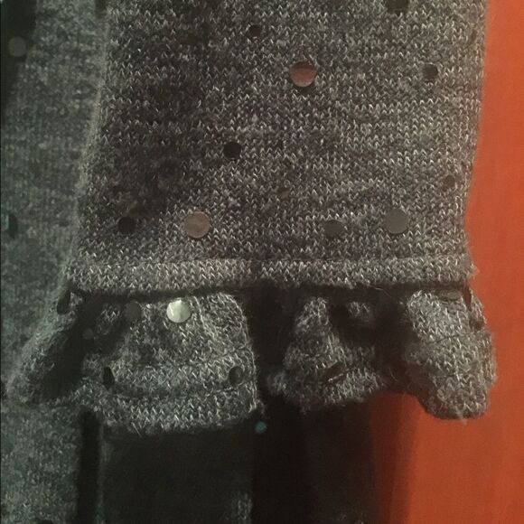 Like New Girls dress size 4 - Picture 3 of 8